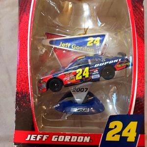 Christmas tree ornament